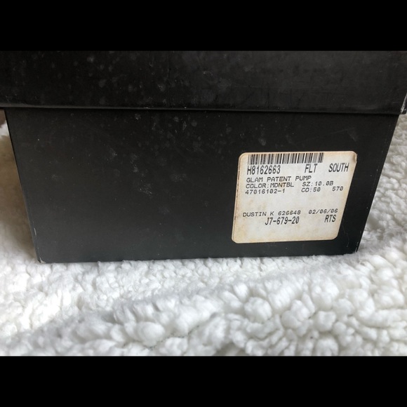 Gucci Patent Pumps - Picture 8 of 8